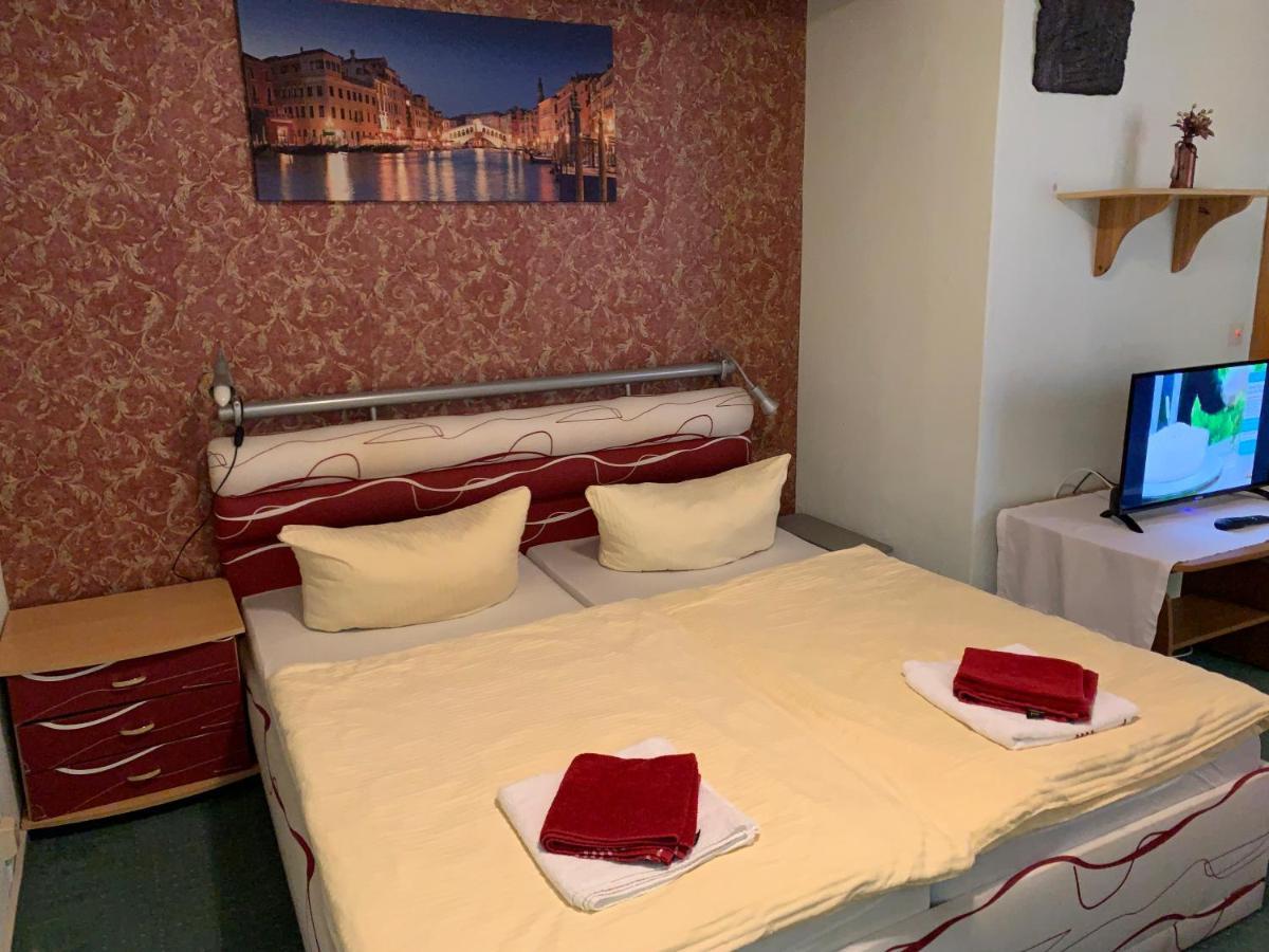 Hotel And Restaurant Bergschloesschen Zorge Esterno foto